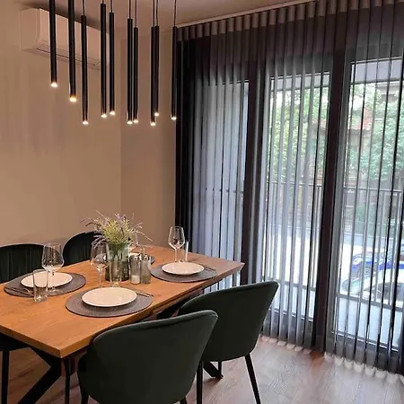 7mins Garden And Center+p